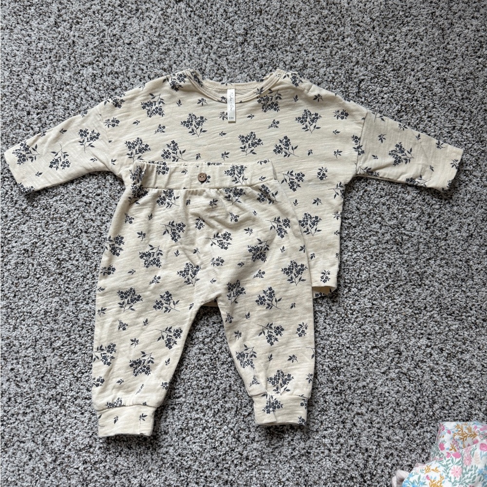 Rylee + Cru 0-3 Floral T-Shirt & Joggers Set 100% Cotton